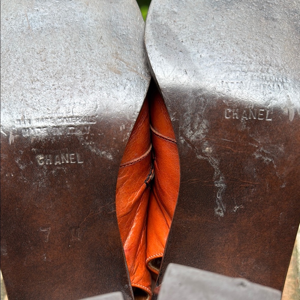 CHANEL burnt Orange Leather sling back Heels - Picture 8 of 8